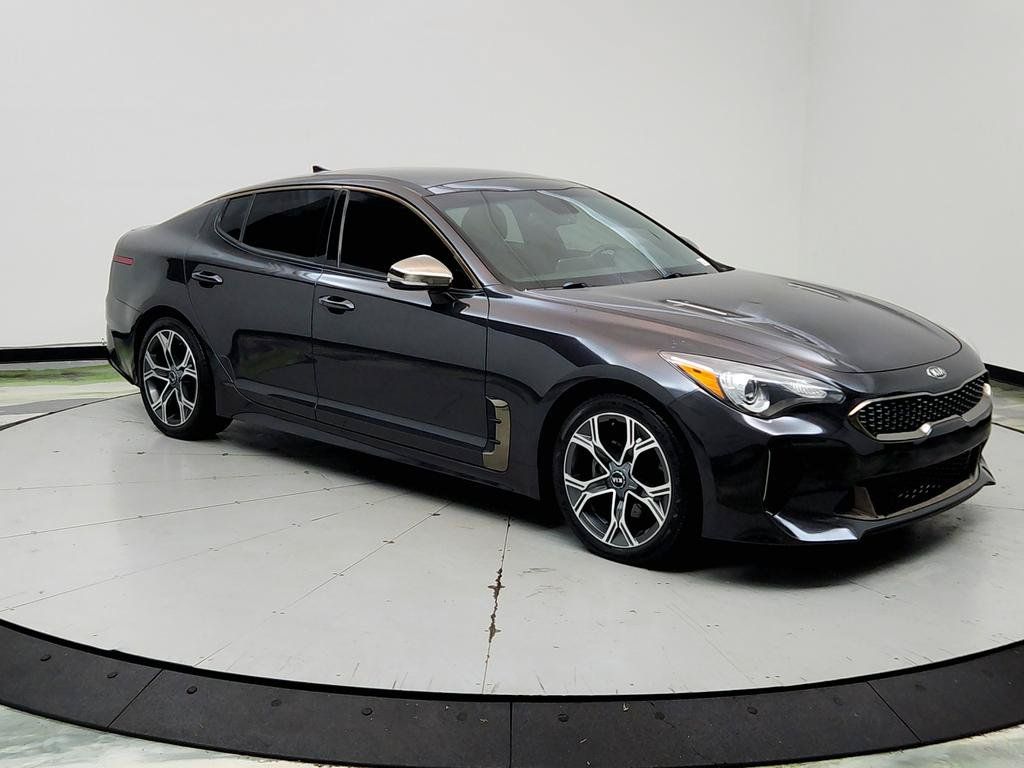Used 2021 Kia Stinger GT-Line w/ Sun & Sound Package RWD image 3