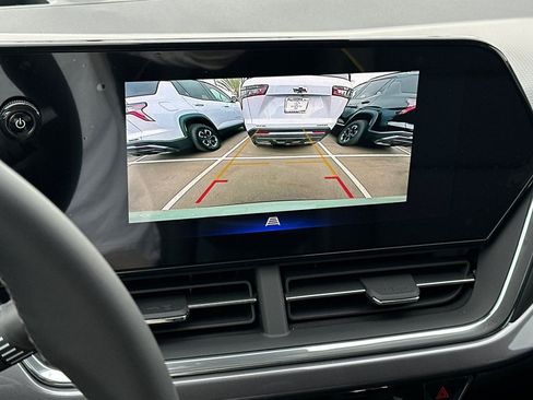 New 2026 Chevrolet Trax ACTIV image 19