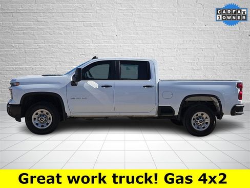 Used 2025 Chevrolet Silverado 3500 W/T image 2