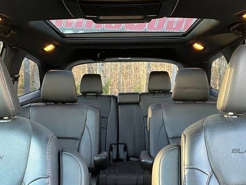 Used 2022 Honda Pilot Black Edition image 12