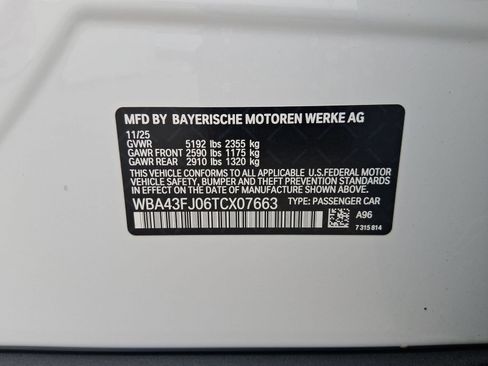 Used 2026 BMW 530i w/ Premium Package RWD image 17