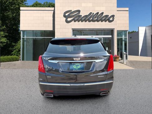 Certified 2017 Cadillac XT5 Luxury w/ Driver Awareness Package AWD/4WD image 5