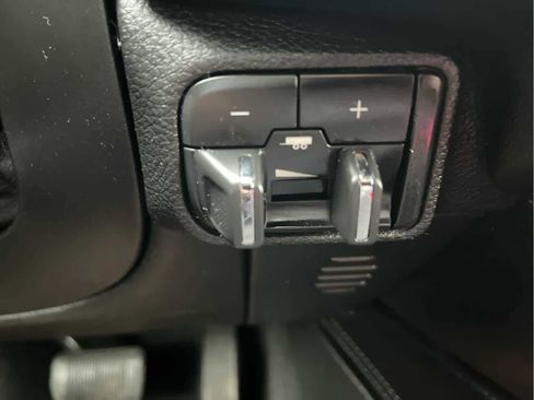 Used 2023 Dodge Durango SXT Launch Edition image 37