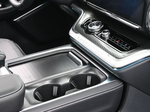 New 2026 Ford Expedition Max Platinum w/ Stealth Performance Package AWD/4WD image 24