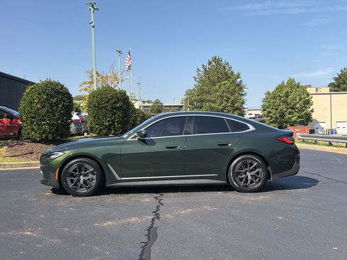 Used 2023 BMW i4 eDrive40 w/ Premium Package RWD image 14
