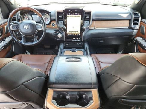 Used 2019 RAM 1500 Limited RWD image 13