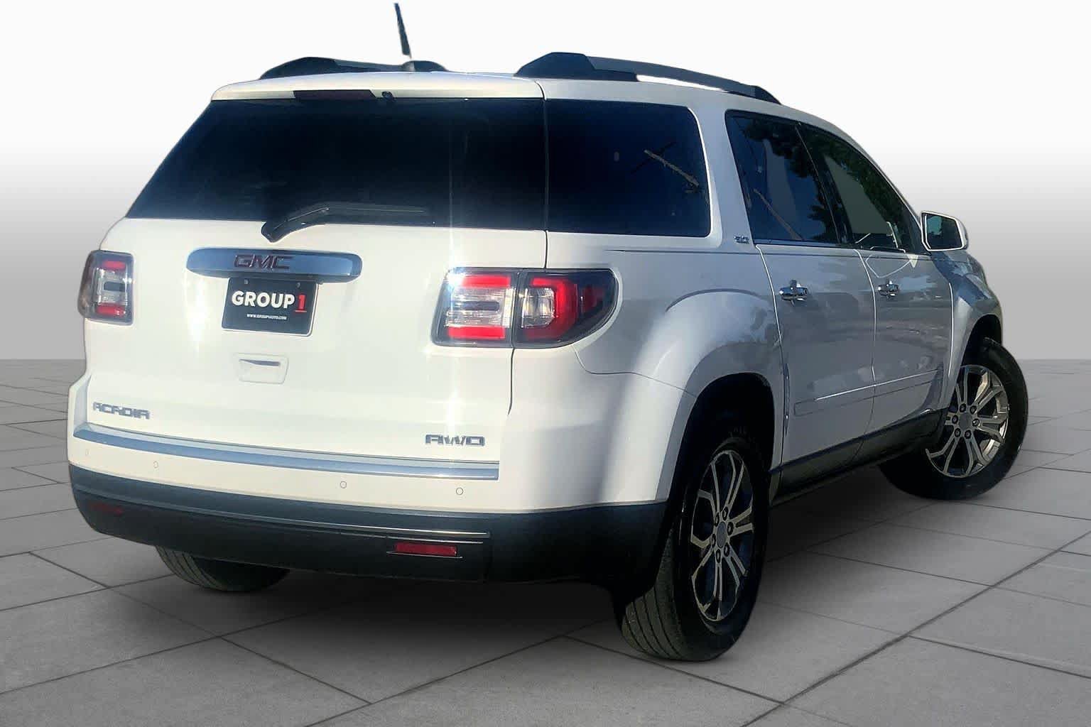 Used 2016 GMC Acadia SLT w/ Open Road Package AWD/4WD image 12