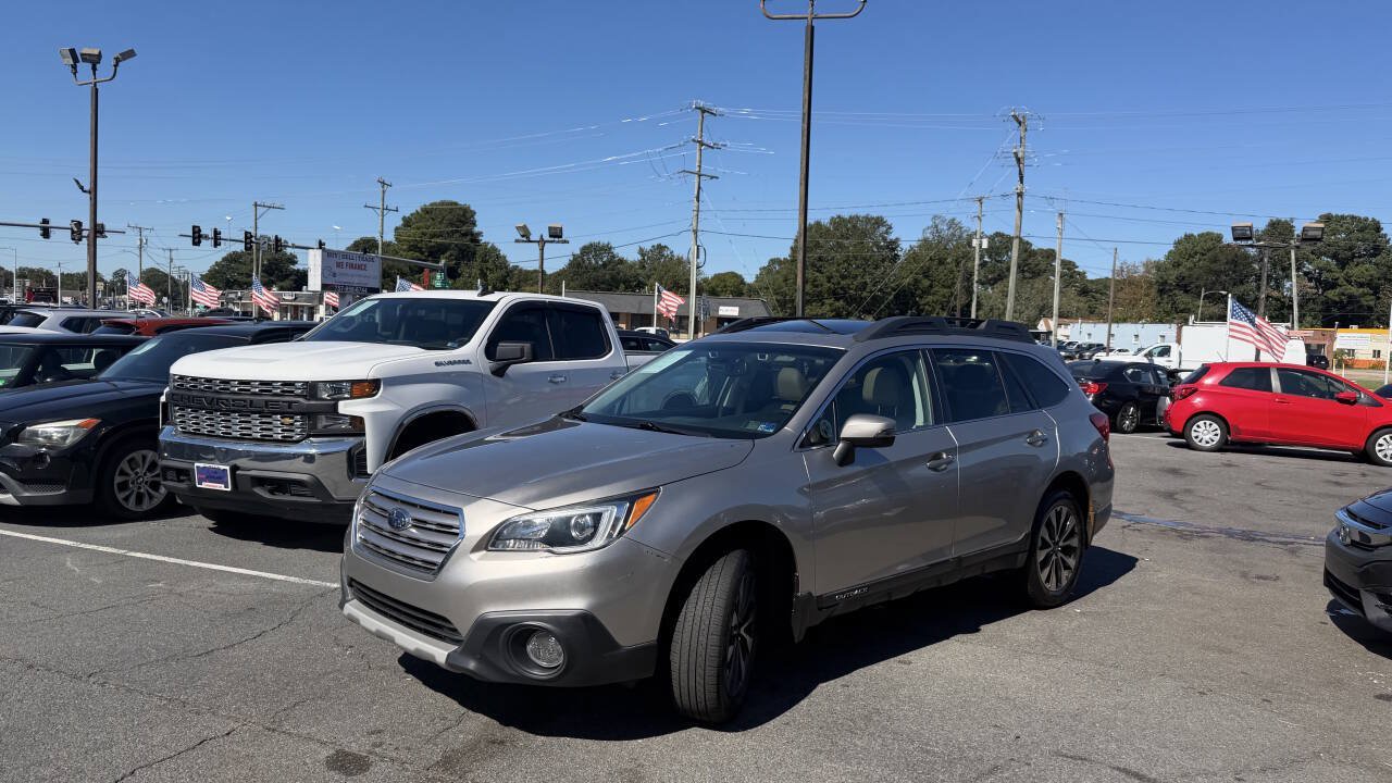 Used 2016 Subaru Outback 3.6R Limited AWD/4WD image 2