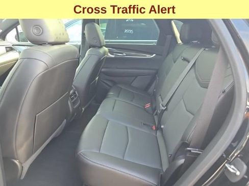 Used 2022 Cadillac XT5 Sportv w/ LPO, ONYX Package AWD/4WD image 10