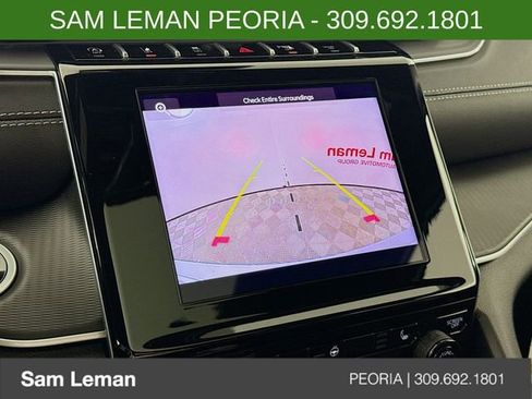 New 2025 Jeep Grand Cherokee Altitude image 14