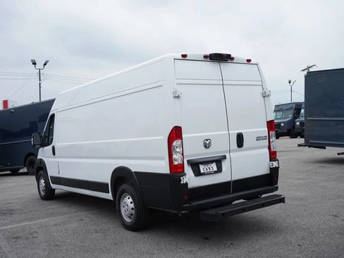 Used 2023 RAM ProMaster 3500 w/ Driver Convenience Group FWD image 4
