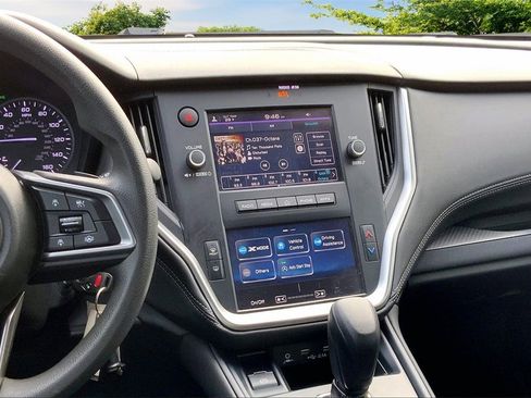 Used 2020 Subaru Outback 2.5i image 9