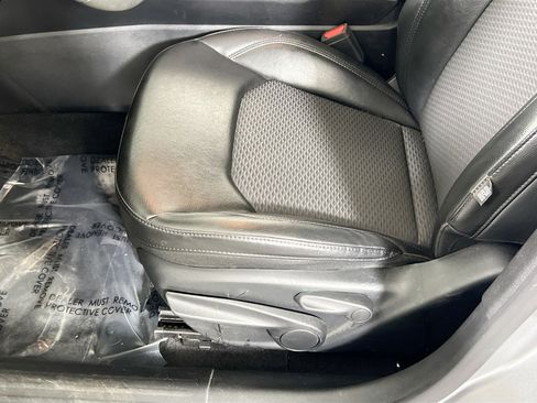 Used 2022 Jeep Compass Altitude w/ Sun and Sound Group image 18