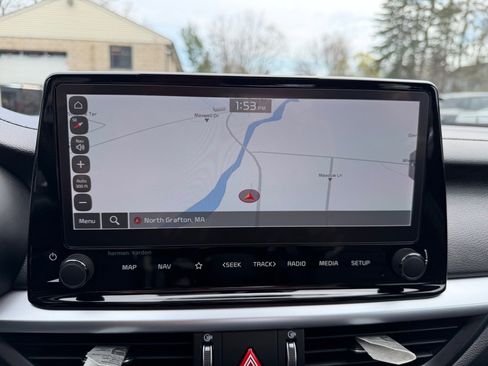 Used 2024 Kia Forte GT-Line w/ GT-Line Premium Package image 27