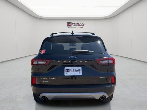 Used 2023 Ford Escape Platinum AWD/4WD image 6