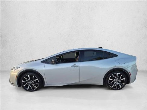 Used 2026 Toyota Prius Plug-In Hybrid w/ Limited Premium Package FWD image 8