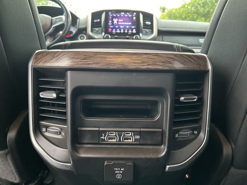 Used 2020 RAM 1500 Laramie image 30