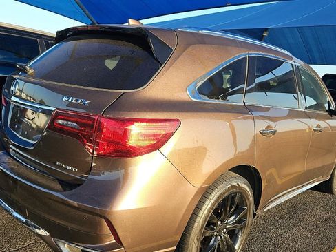 Used 2020 Acura MDX w/ Advance Package AWD/4WD image 3