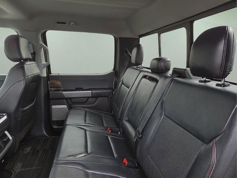 Used 2021 Ford F150 Lariat image 10