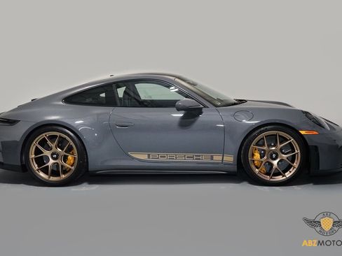Used 2026 Porsche 911 GT3 image 4