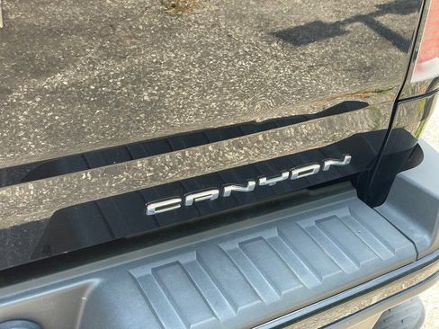 Used 2021 GMC Canyon Denali AWD/4WD image 29