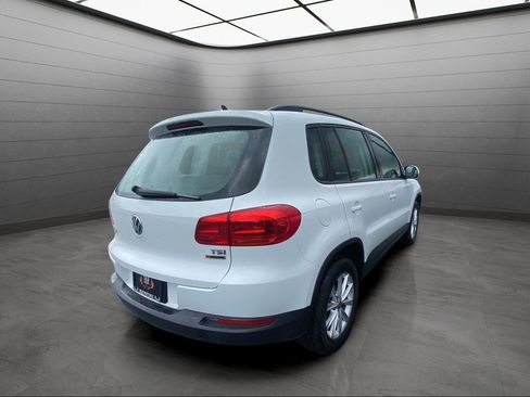 Used 2017 Volkswagen Tiguan S image 27