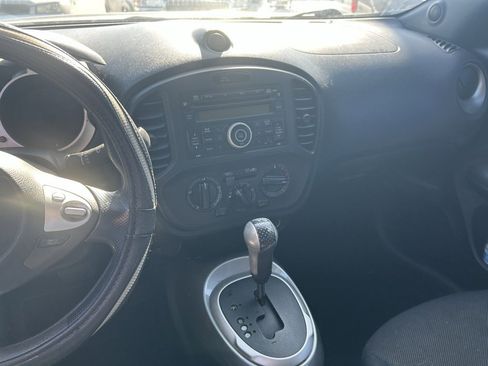 Used 2014 Nissan Juke S image 12