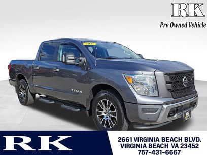 Used 2021 Nissan Titan SV w/ SV Convenience Package