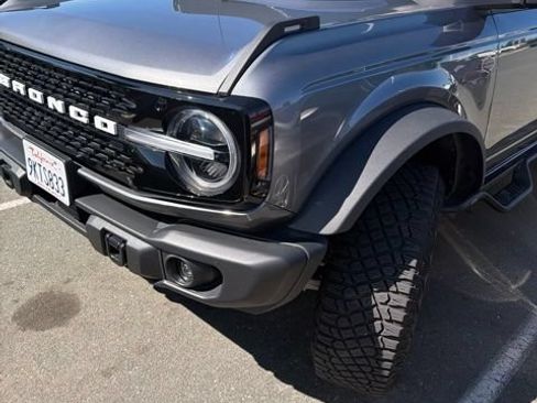 Used 2023 Ford Bronco Wildtrak AWD/4WD image 2