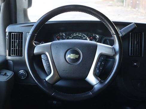 Used 2017 Chevrolet Express 2500 LS image 18