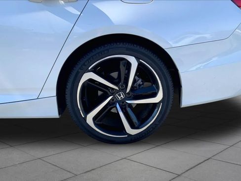 Used 2022 Honda Accord Sport Special Edition image 11