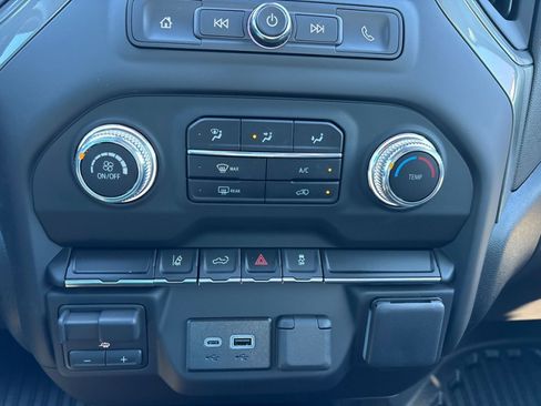 New 2026 GMC Sierra 2500 Pro w/ Convenience Package image 8