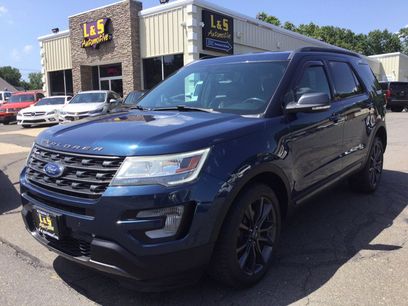 Used 2017 Ford Explorer XLT w/ Equipment Group 202A