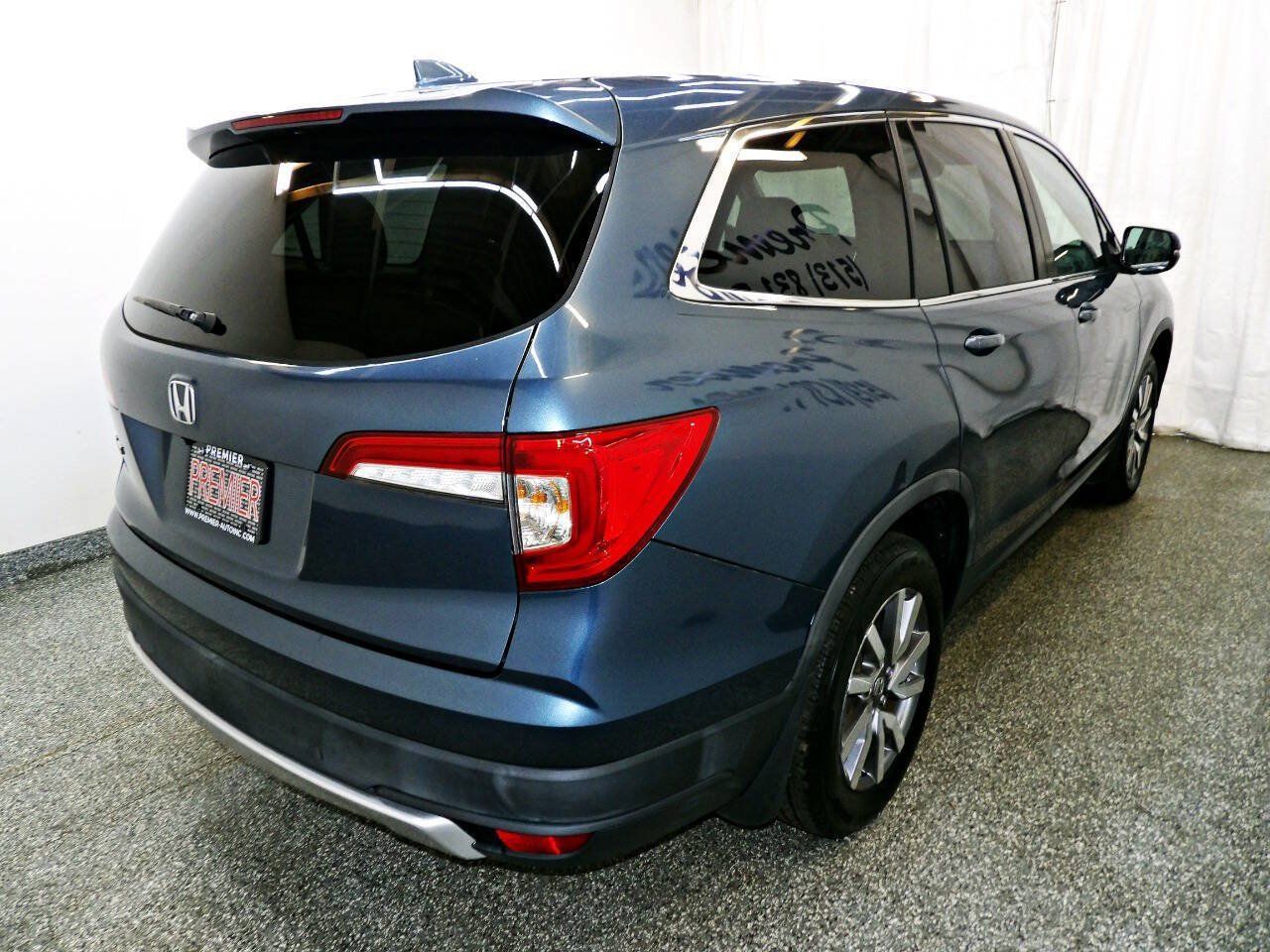 Used 2019 Honda Pilot EX image 6