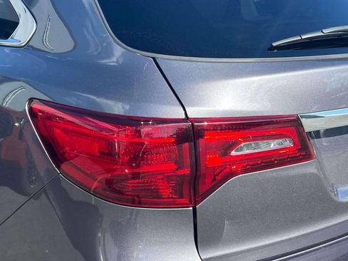 Used 2020 Acura MDX SH-AWD image 12