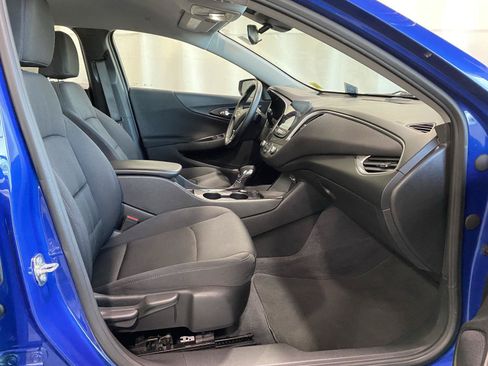 Used 2023 Chevrolet Malibu RS w/ Driver Confidence Package FWD image 12