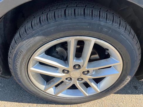 Used 2013 Chevrolet Impala LTZ image 21