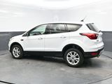 Used 2019 Ford Escape SE image 4