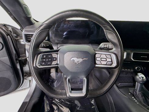 Used 2024 Ford Mustang Premium image 13