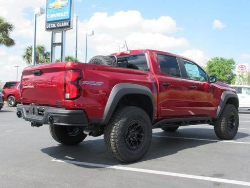 New 2025 Chevrolet Colorado ZR2 w/ ZR2 Bison Edition image 4