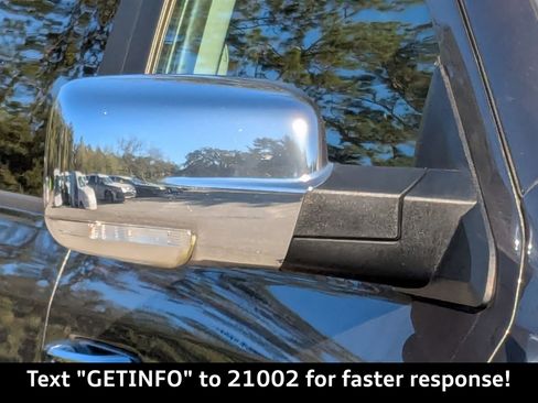 Used 2017 RAM 1500 Laramie w/ Convenience Group image 11