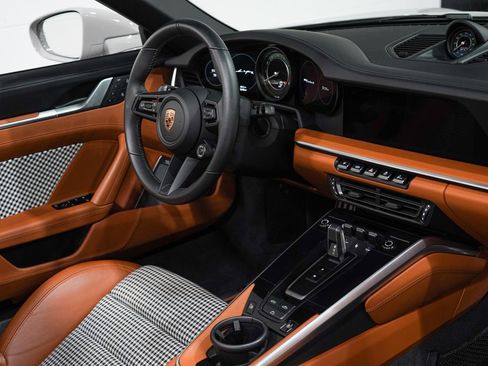 Used 2024 Porsche 911 Turbo S image 17