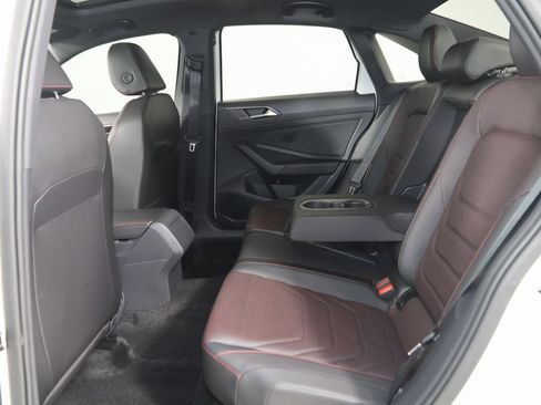 Used 2024 Volkswagen Jetta GLI Autobahn image 50