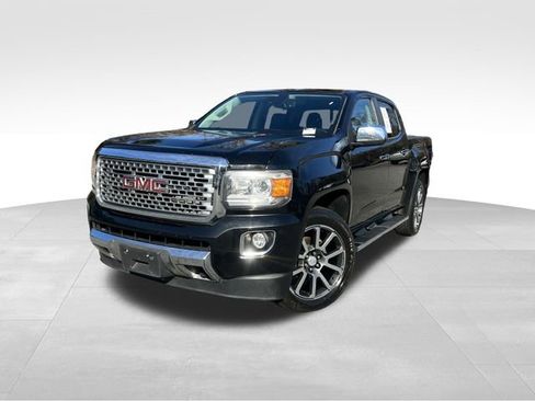 Used 2018 GMC Canyon Denali image 9