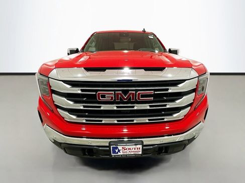 New 2026 GMC Sierra 1500 SLE w/ Preferred Package AWD/4WD image 2
