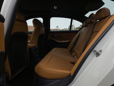 New 2026 BMW 330i xDrive Sedan w/ Convenience Package image 8