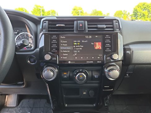 Used 2021 Toyota 4Runner TRD Off-Road AWD/4WD image 24