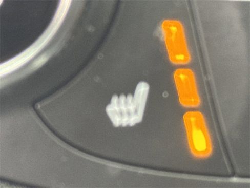 Used 2024 Chevrolet Malibu LT image 30