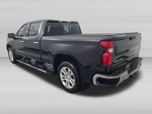 Used 2024 Chevrolet Silverado 1500 LTZ AWD/4WD image 7