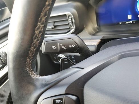 Used 2020 Ford Explorer Platinum w/ Premium Technology Package image 15